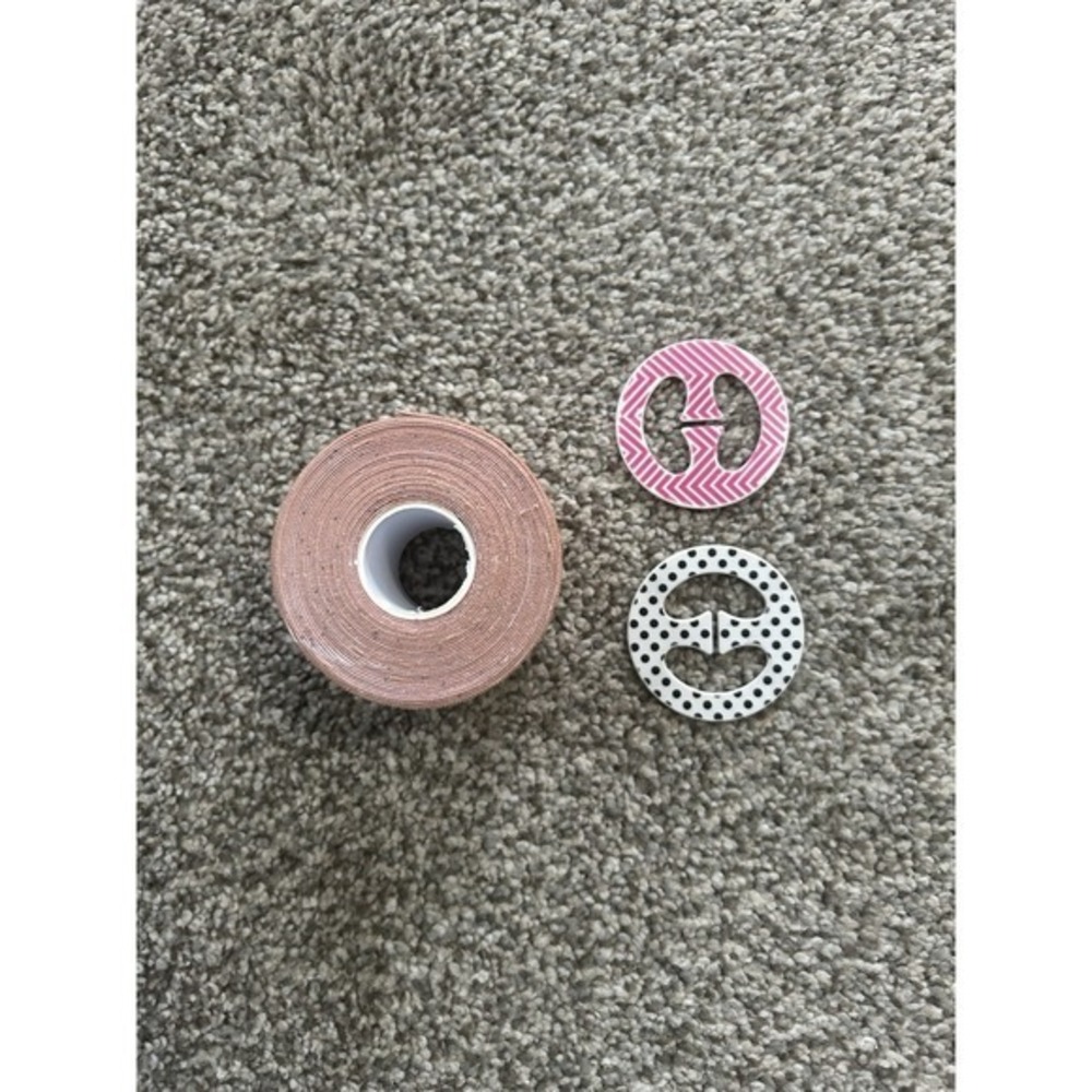 3-PC Boob Tape Breast Lifting Shape & Racerback Bra Strap Holder Clips Nude Roll